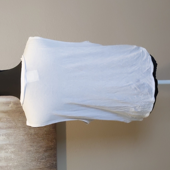 Dirtee Laundry tie front tank top - Picture 5 of 7